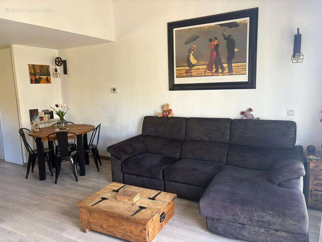 Appartement à PLAN-DE-CUQUES
