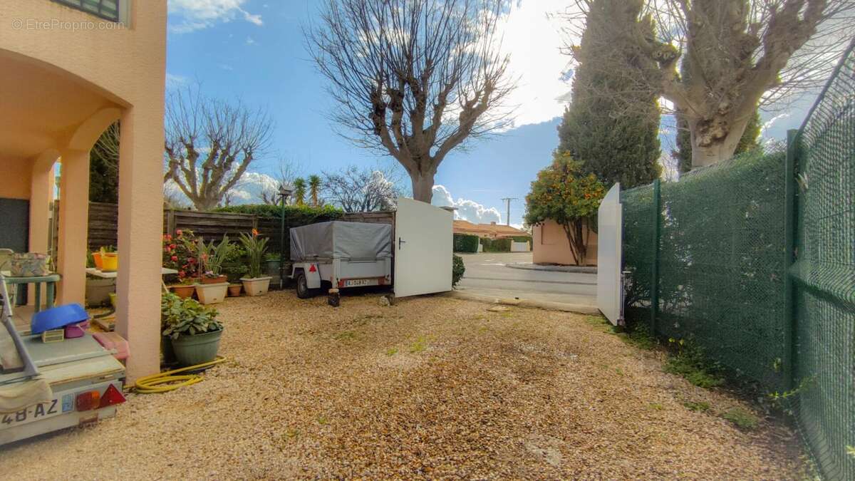 Appartement à LA LONDE-LES-MAURES