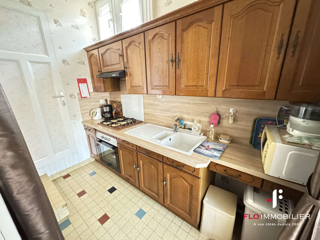 Maison à COLOMBELLES