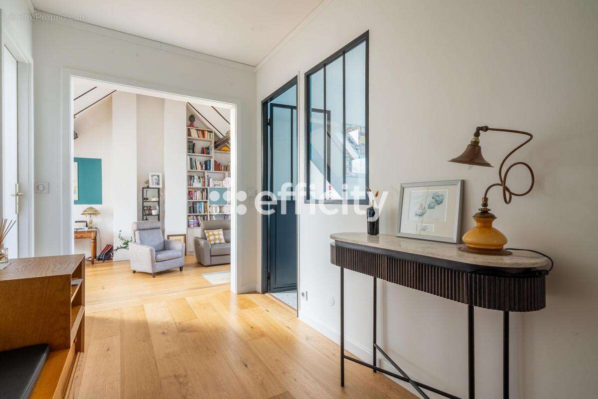 Appartement à BRY-SUR-MARNE