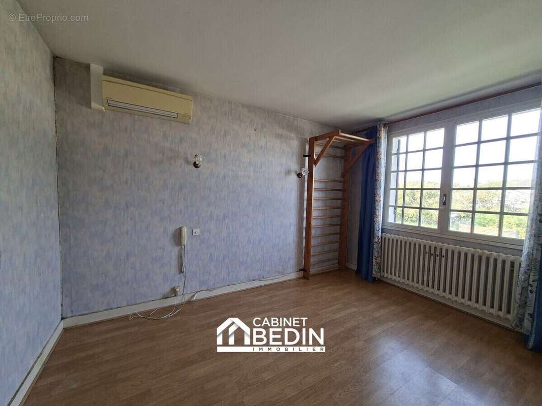 Maison à BASSENS