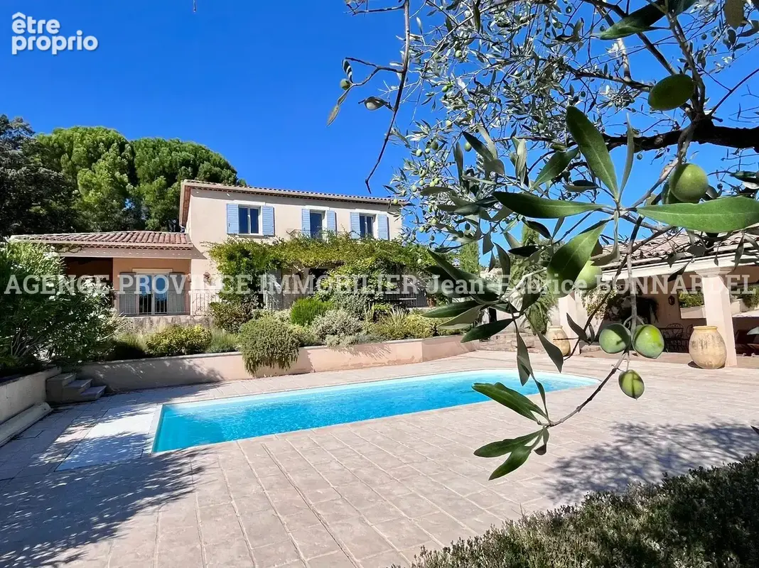 Maison 9 pièces 175 m² à vendre à Suze-La-Rousse (26790) - photo 8