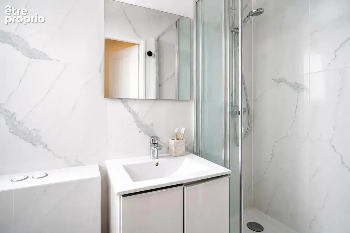 Appartement 2 pièces de 39 m² situé à Paris - photo 6