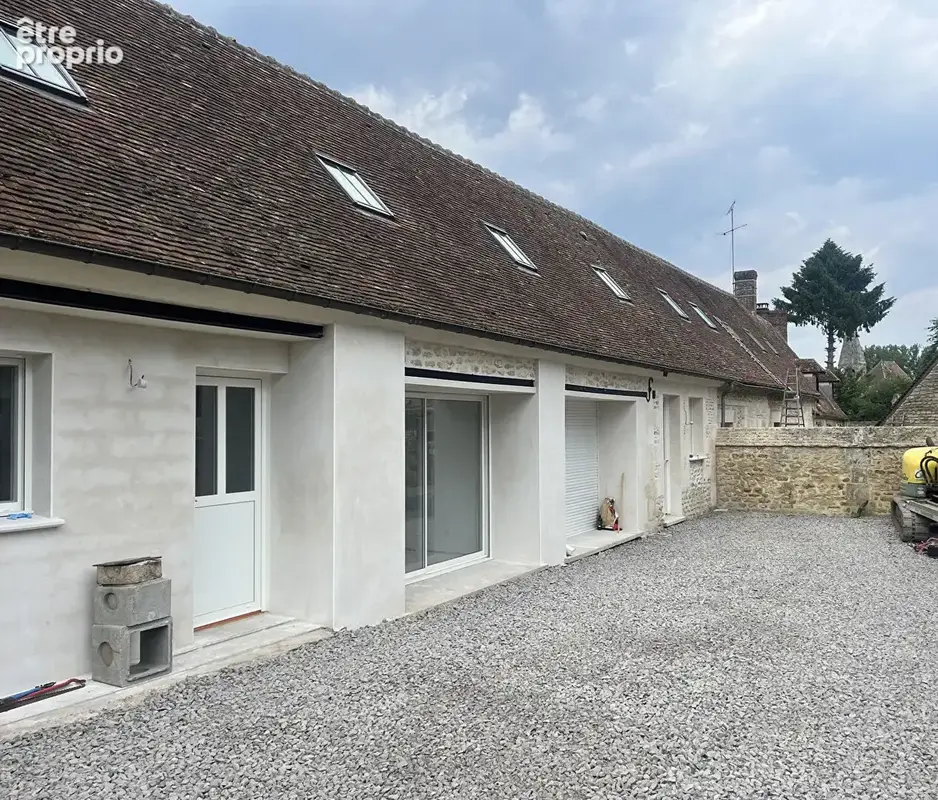 Photo Appartement à Sainte-Genevieve au prix de 299 500€
