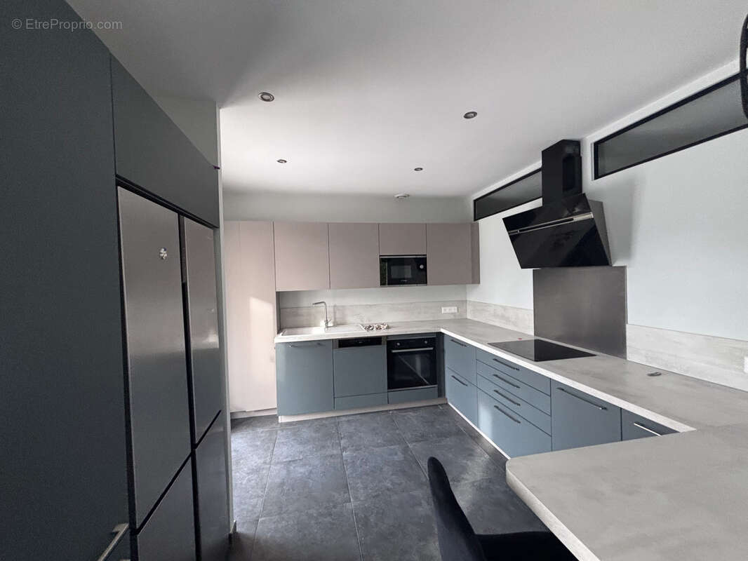 Maison à SAINT-CYR-AU-MONT-D&#039;OR