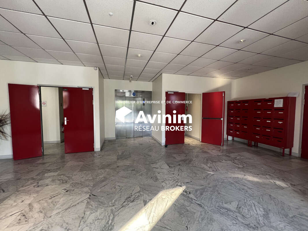 Commerce à VILLEBON-SUR-YVETTE