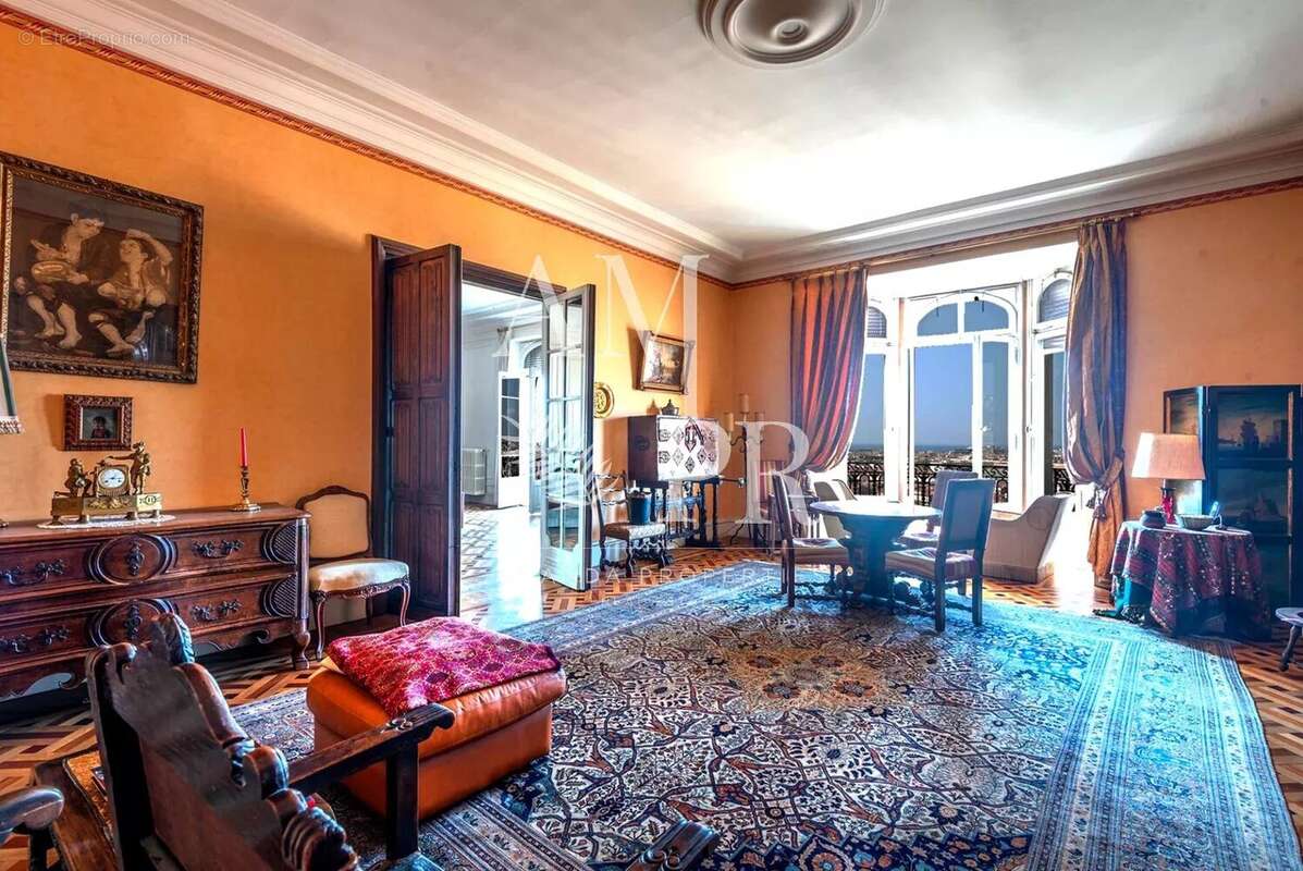 Appartement 242 m² à Nice  - photo 2