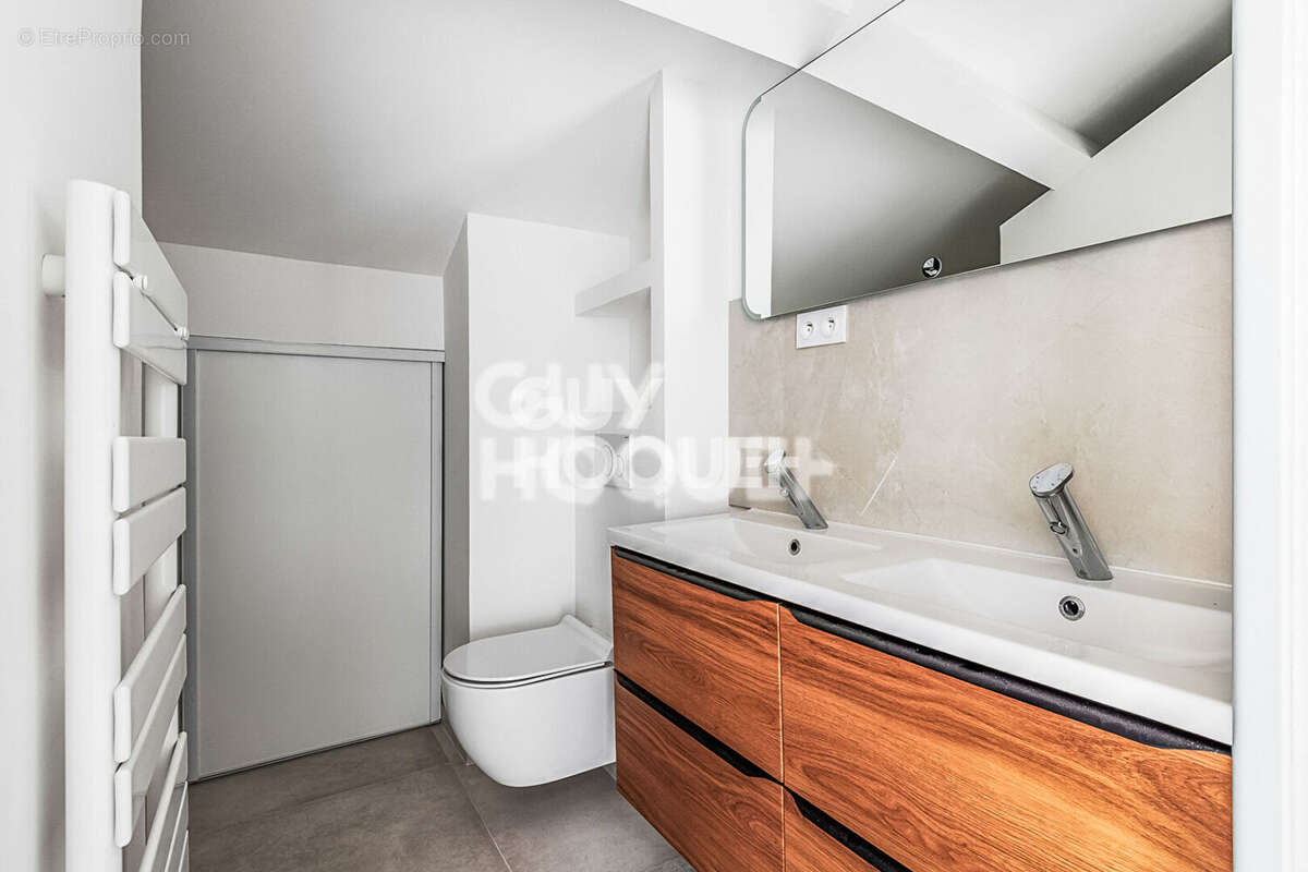 Maison à VILLEURBANNE