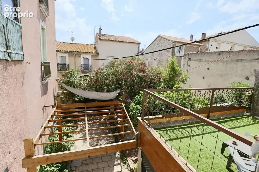 Maison vigneronne de 195 m2 avec cours, terrasses, grange à Séri - photo 14