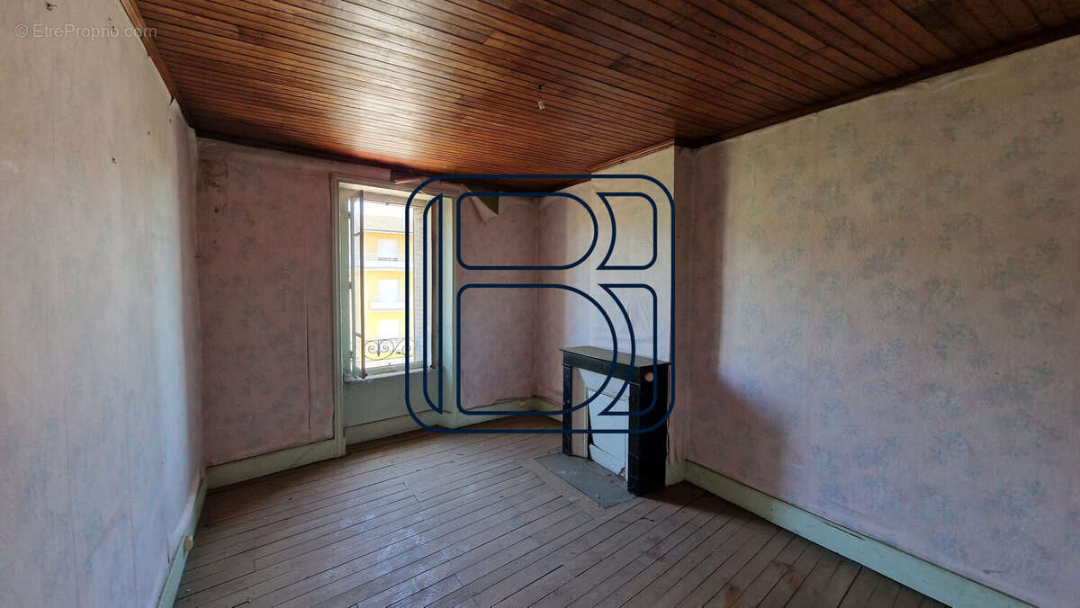 Maison 140 m² à Courpiere  - photo 6
