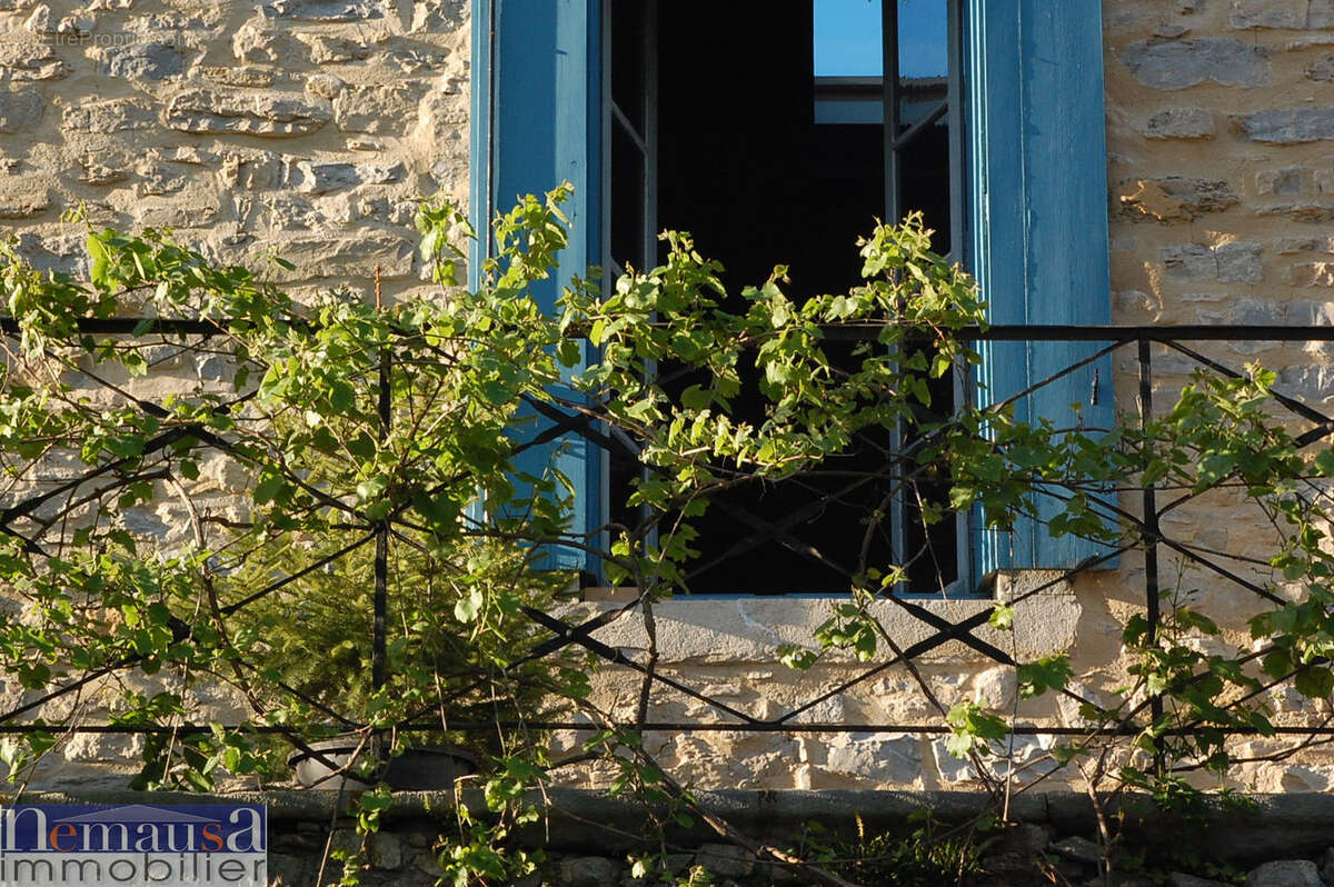 Maison à POMPIGNAN