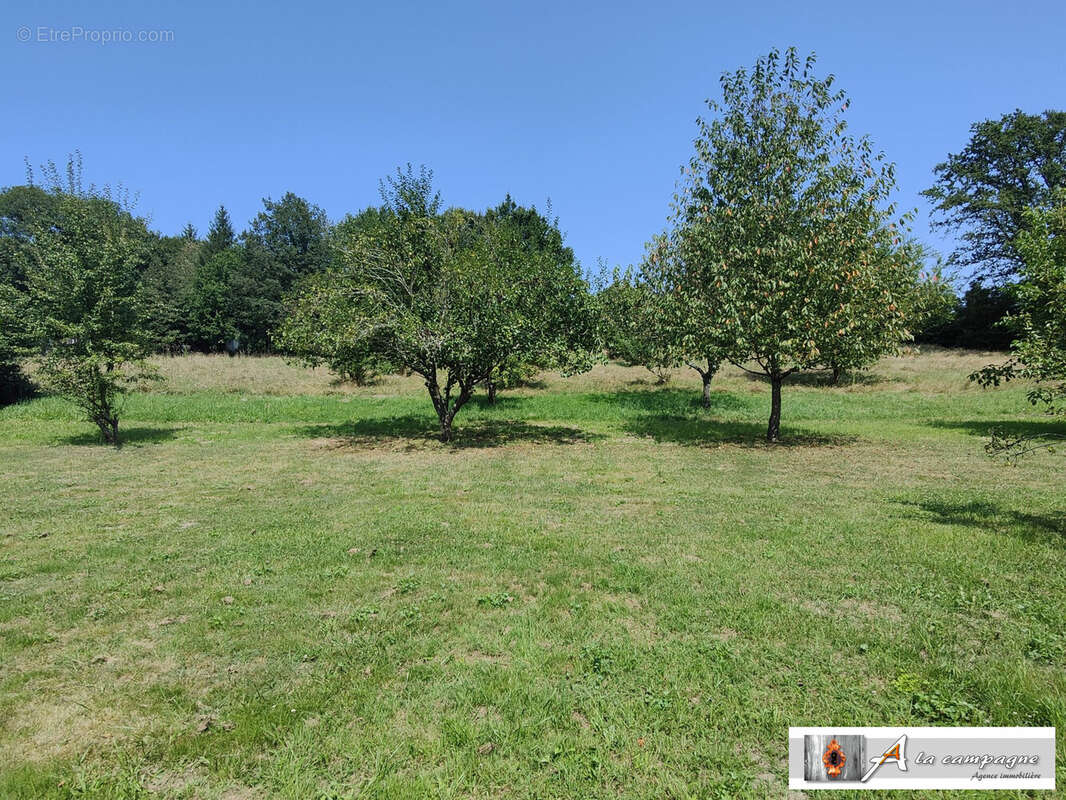 Maison à SAINT-ELOY-LES-MINES