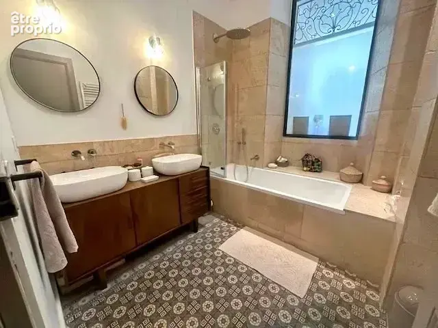 Maison de charme 140 m2 en parfait etat  - 360 m2 jardin avec piscine - photo 11
