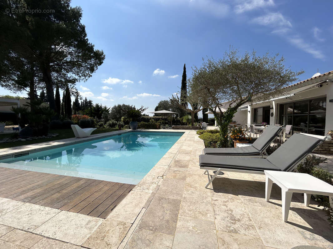 Maison à SAINT-QUENTIN-LA-POTERIE