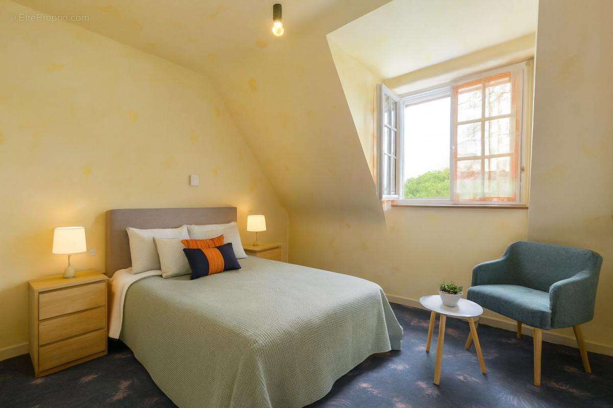 Maison à SAINT-SERVAIS