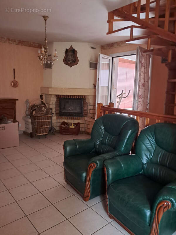 Maison à ARNAC-POMPADOUR