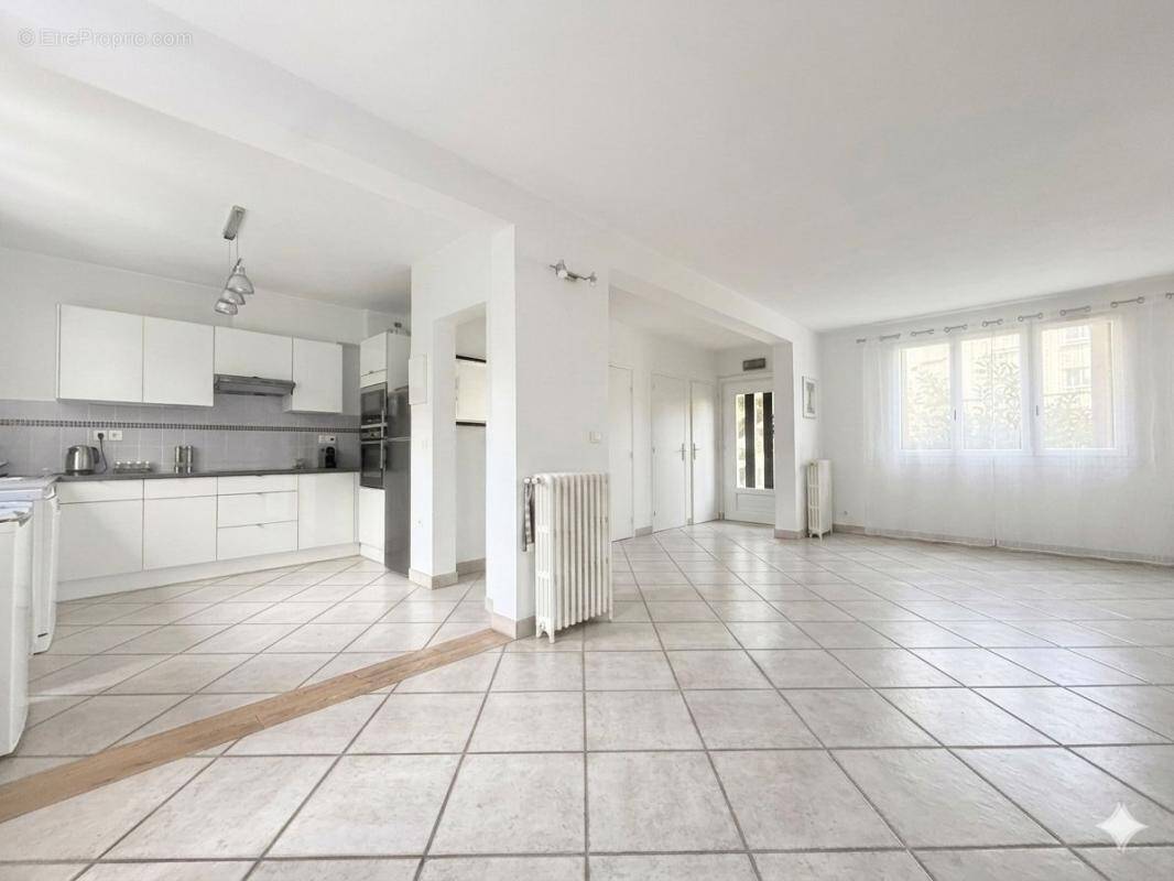 Maison à VANVES