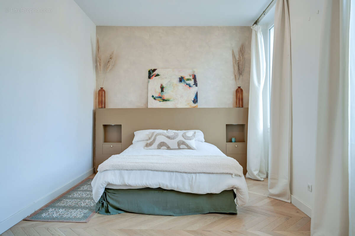 Appartement à MARSEILLE-6E