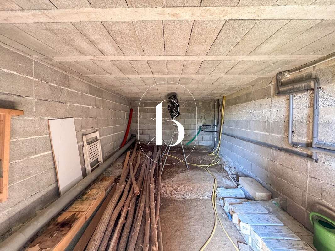 Maison à GOUDARGUES