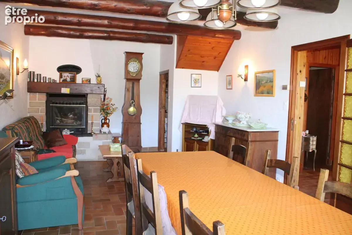 Exclusivité Maison avec deux habitations de 166 m2 sur une parcelle de 5400 m² - photo 10
