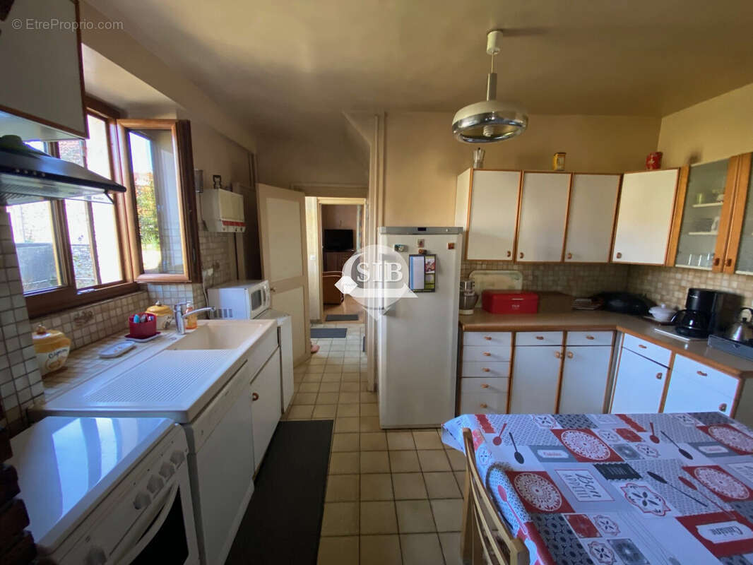 Maison à BALLAINVILLIERS