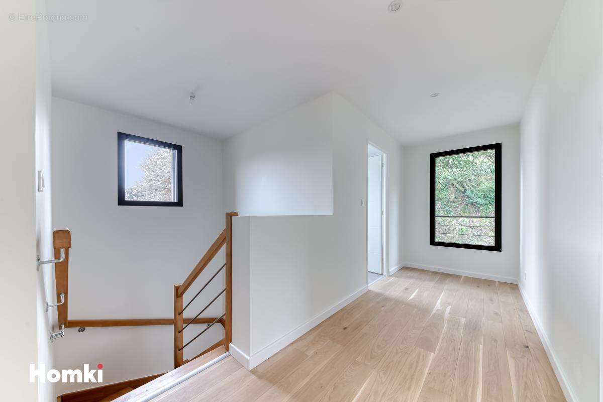 Maison à SAINTE-FOY-LES-LYON