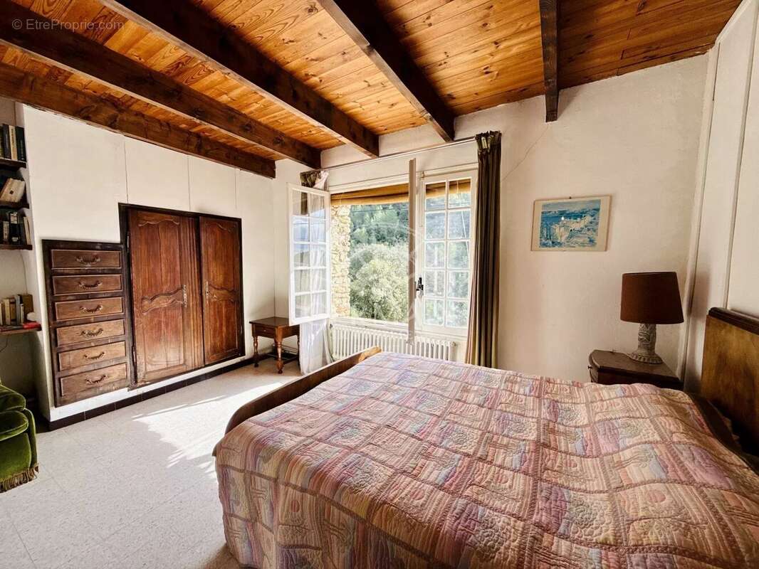 Maison à SAUMANE-DE-VAUCLUSE
