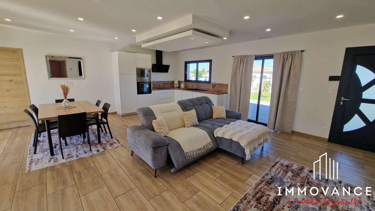 Maison à CASTELSARRASIN