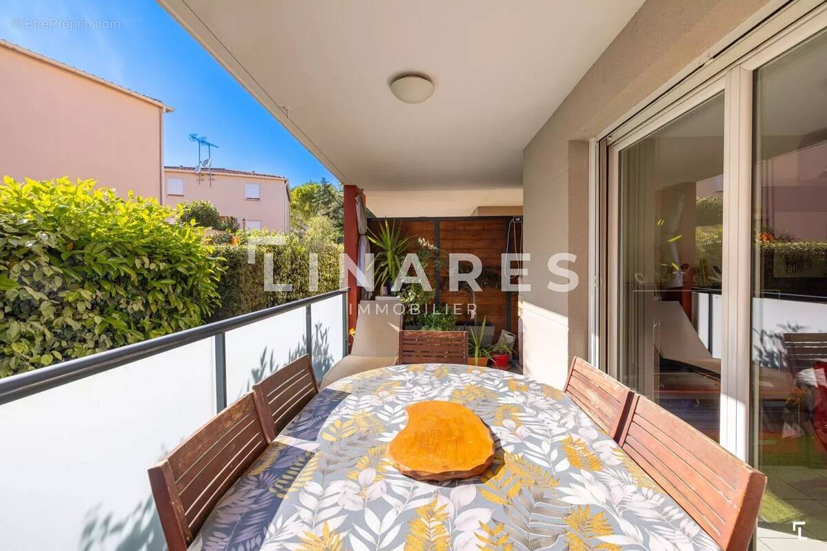 Appartement à MARSEILLE-11E