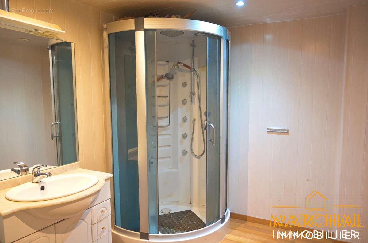 Autre à CHATEAU-SALINS