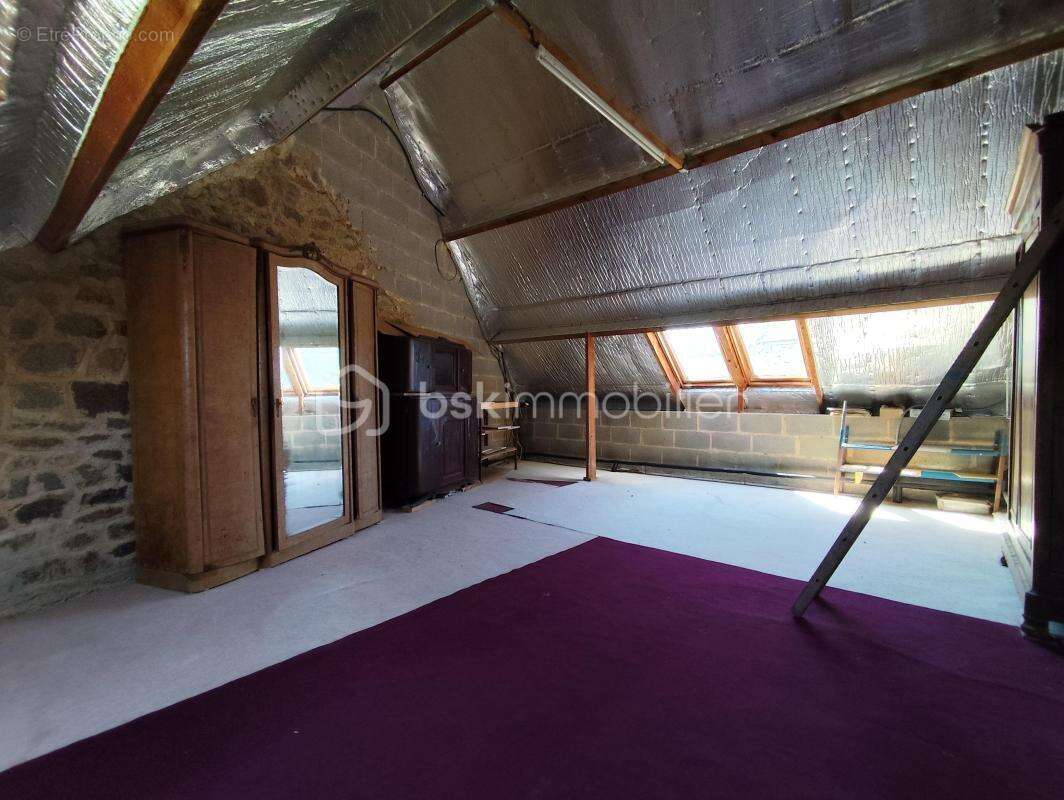 Maison en pierre de 138 m2 exposée plein Sud - photo 19