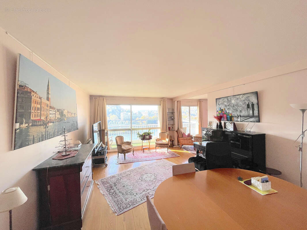 Appartement à BOULOGNE-BILLANCOURT