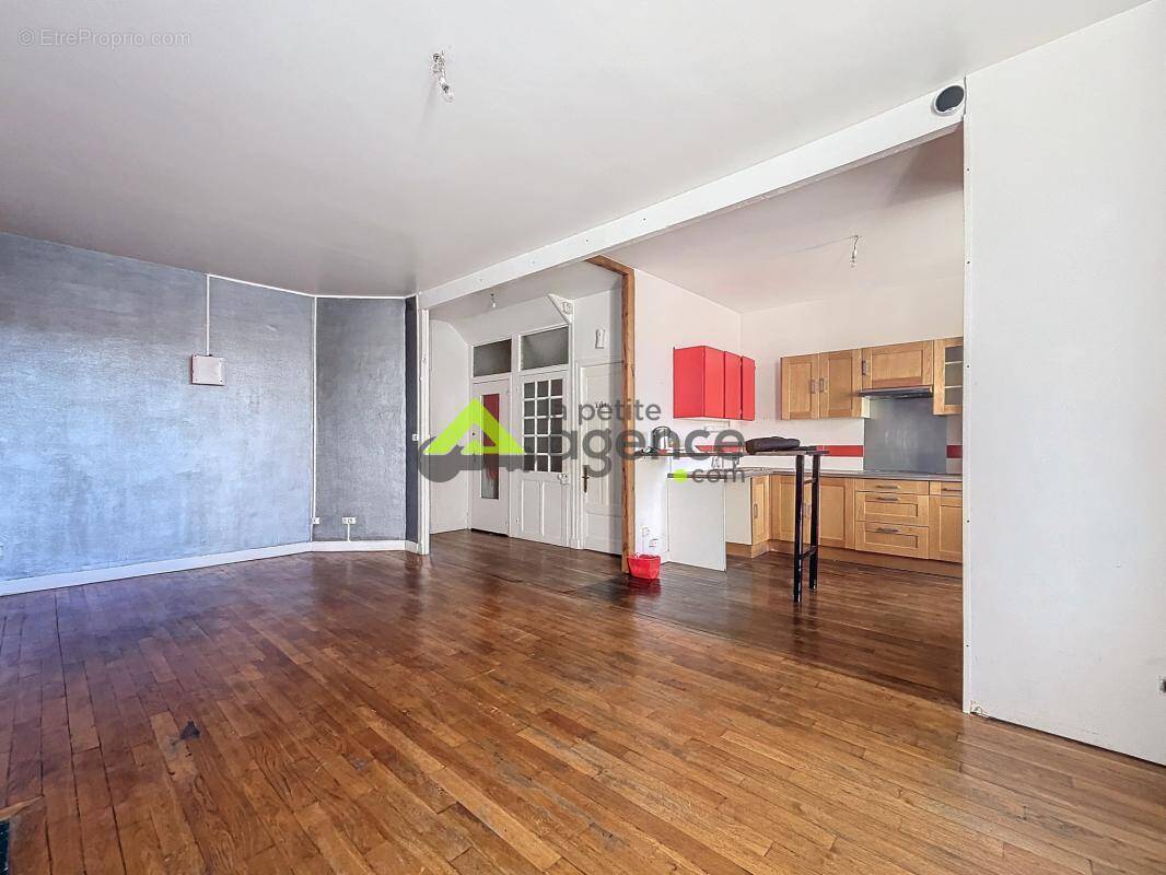 Appartement à GUERET