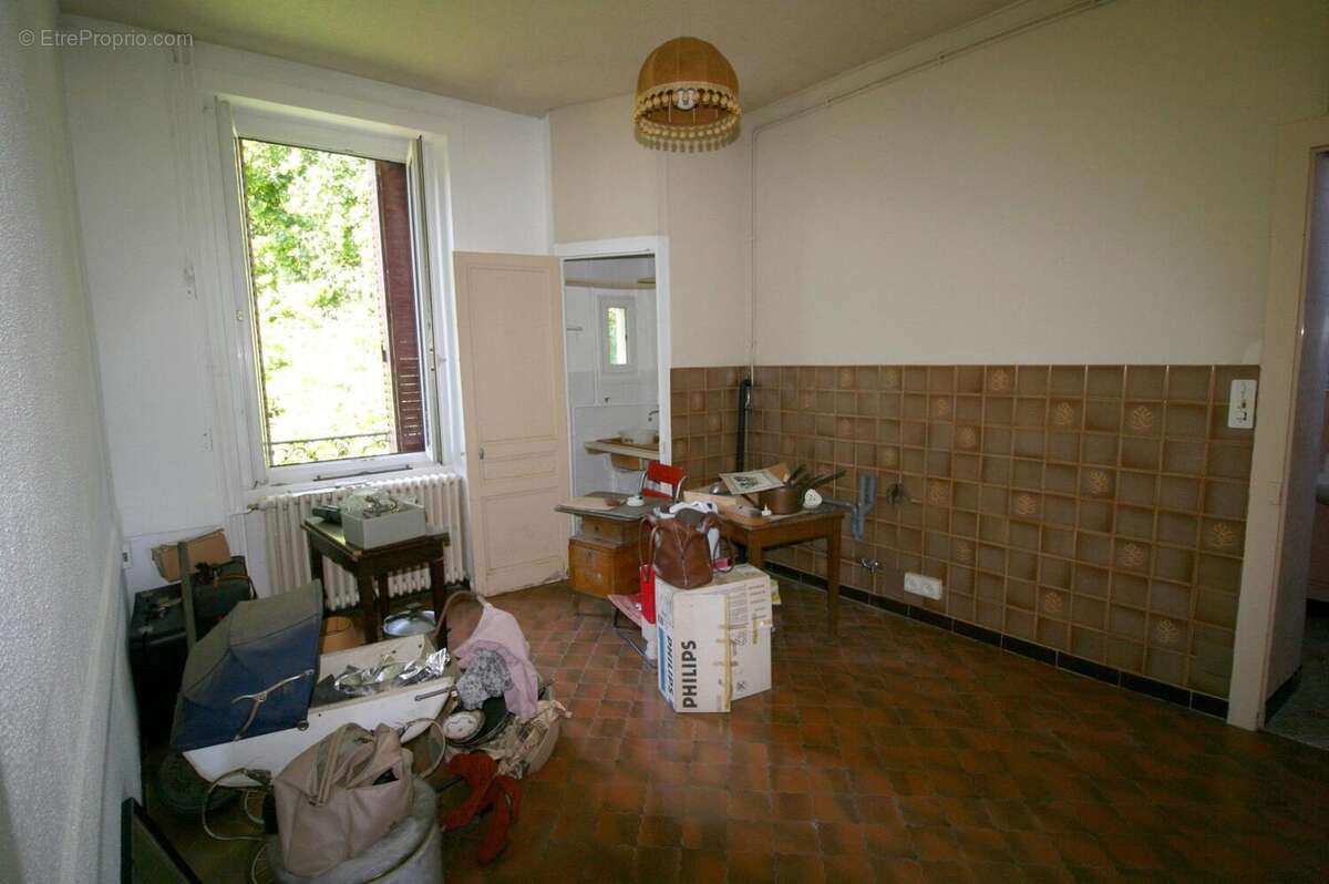 Maison 187 m² à Lons-Le-Saunier  - photo 9