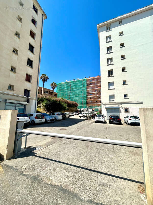 Vente en exclusivite t2 55 m2 avec grenier secteur candia - photo 10