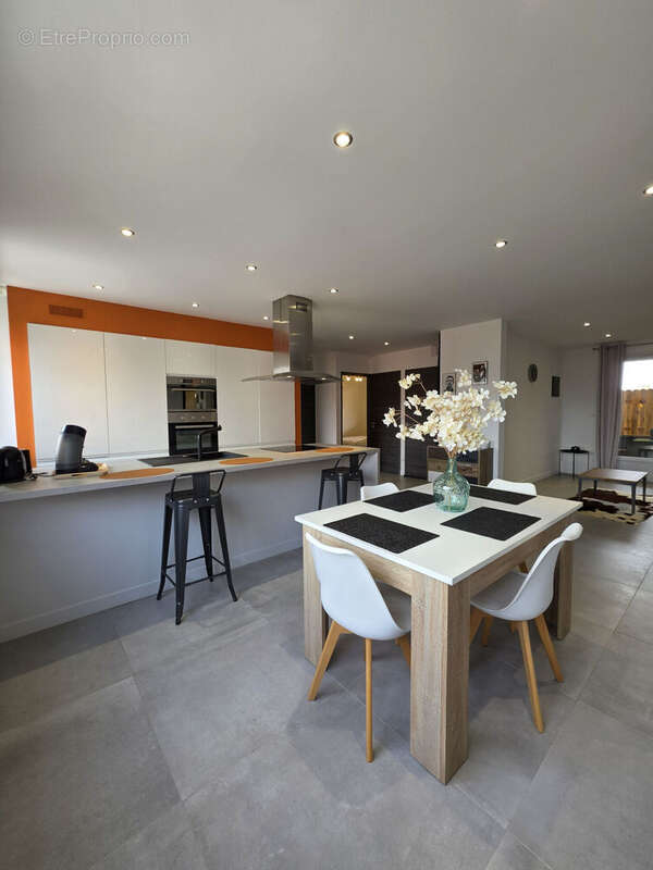 Photo 3 - Appartement à HAZEBROUCK