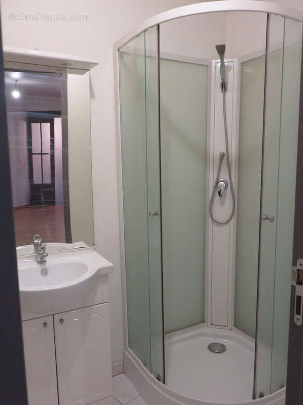 Appartement à ALBOUSSIERE