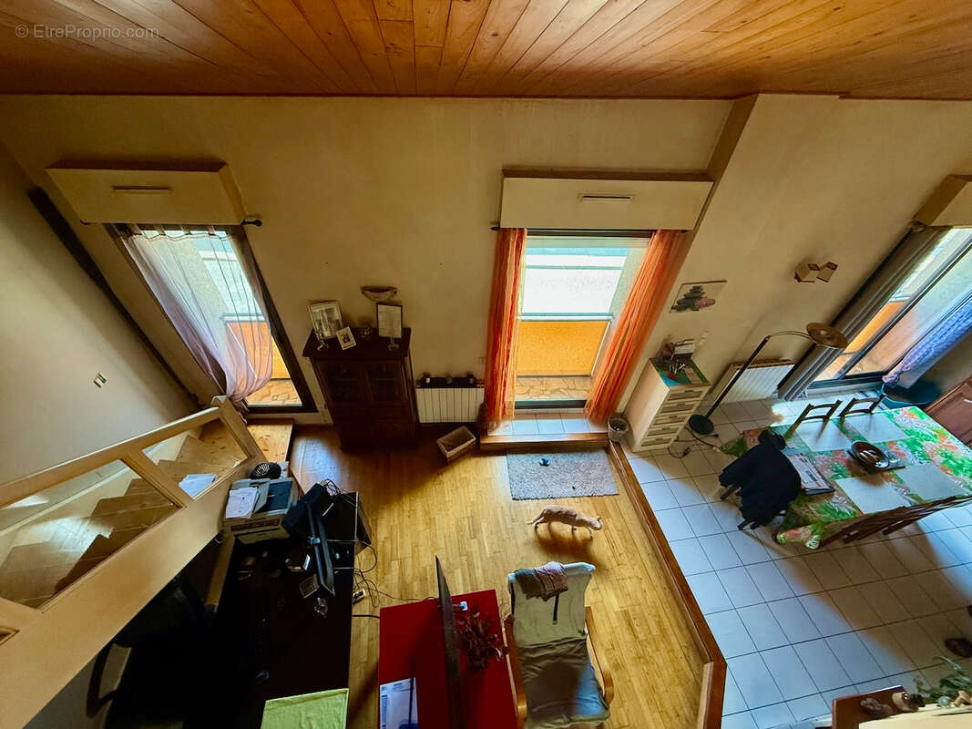 Appartement à CANCON