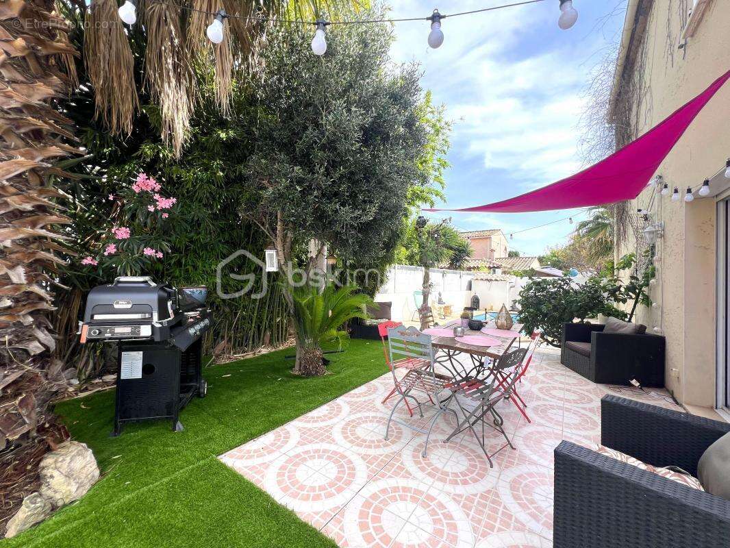 Maison à VILLENEUVE-LES-MAGUELONE