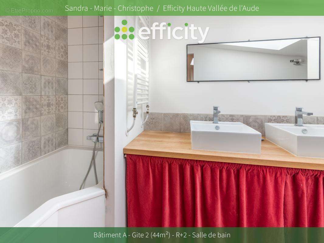 Maison à SAINT-HILAIRE