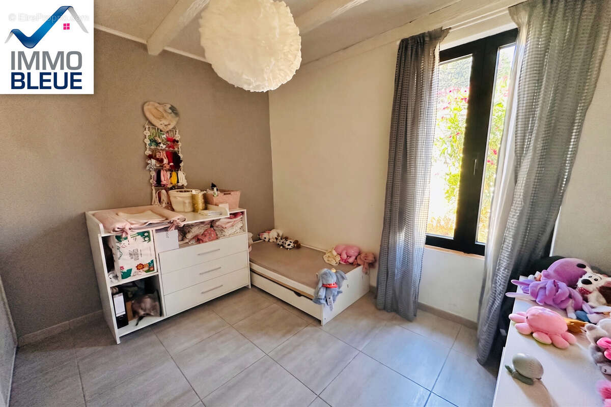 Maison 58 m² à Martigues  - photo 8