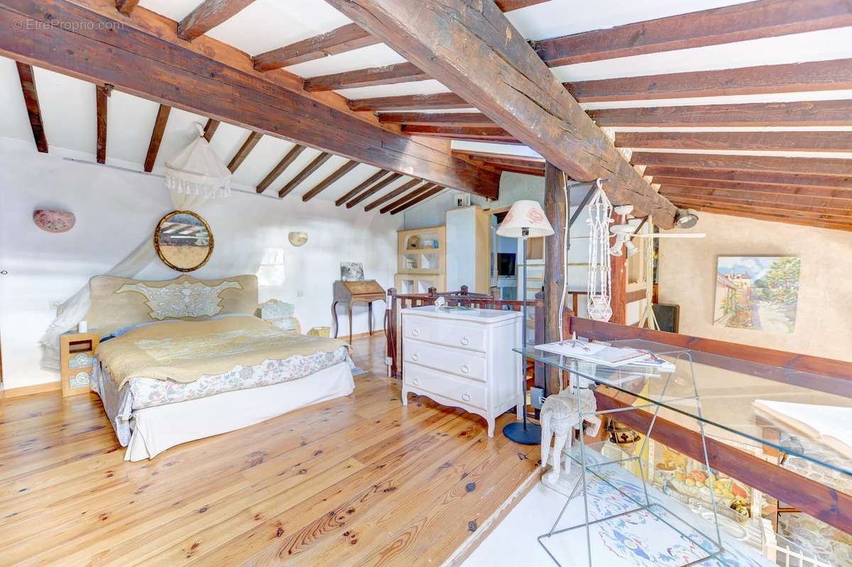 Appartement à CLERMONT-L&#039;HERAULT