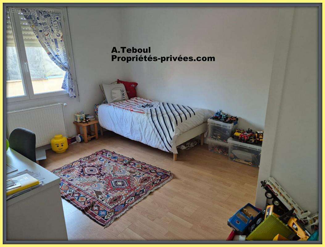 Maison à VILLEURBANNE