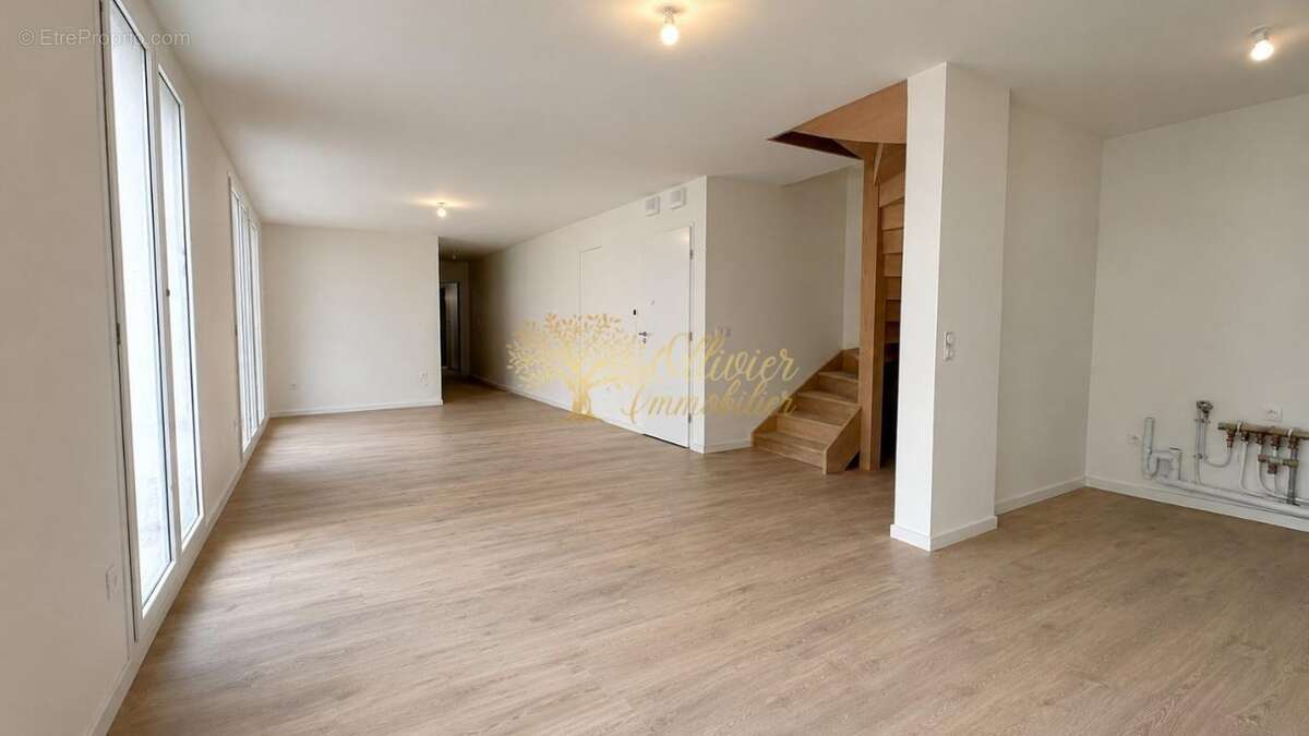 Appartement à JOINVILLE-LE-PONT