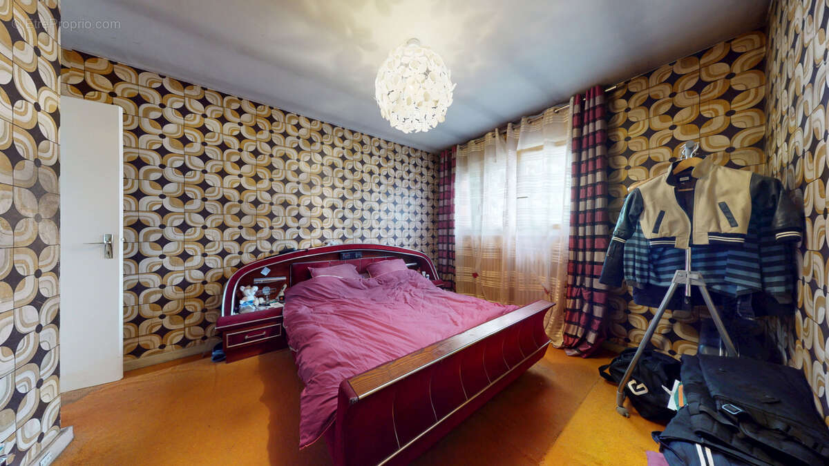 Maison à SARTROUVILLE