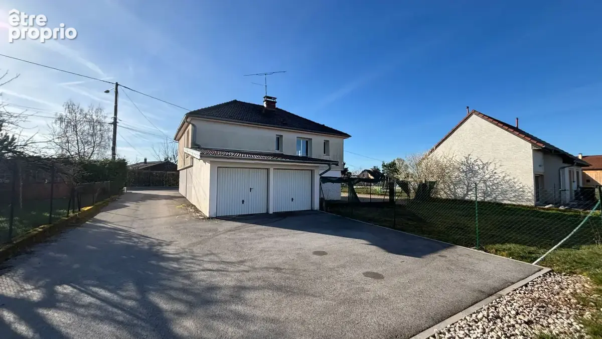 Photo Maison à Trepot au prix de 199 000€