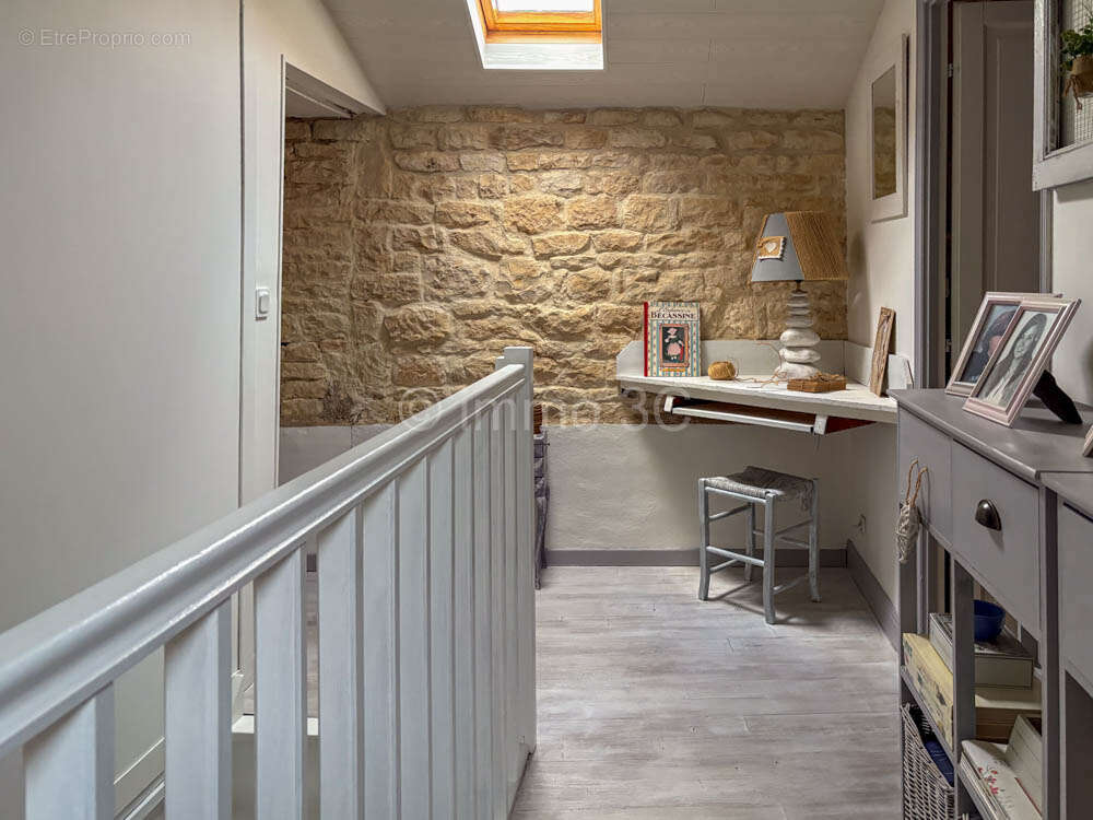 Maison à CHEF-BOUTONNE