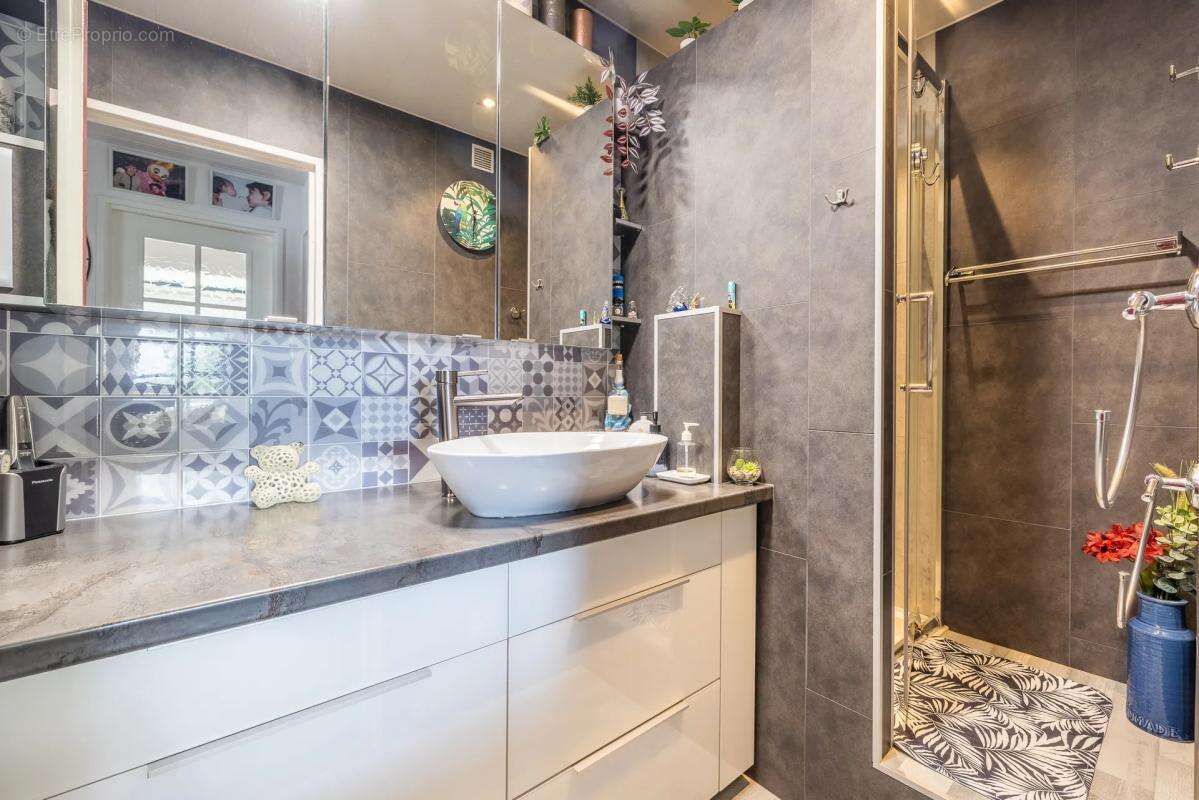 Appartement à VELIZY-VILLACOUBLAY