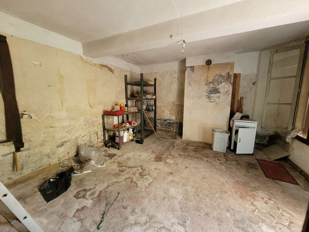 Maison à AIX-EN-OTHE