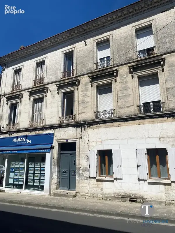 Appartement à CHALAIS